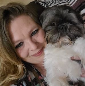 Meet your Posher, Edna